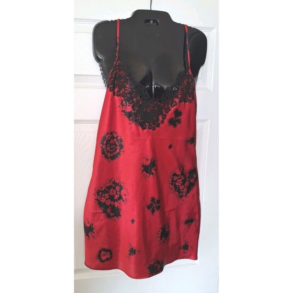 Victoria’s Secret Vintage 90's Slip Dress Chemise Medium Red Floral Negligee